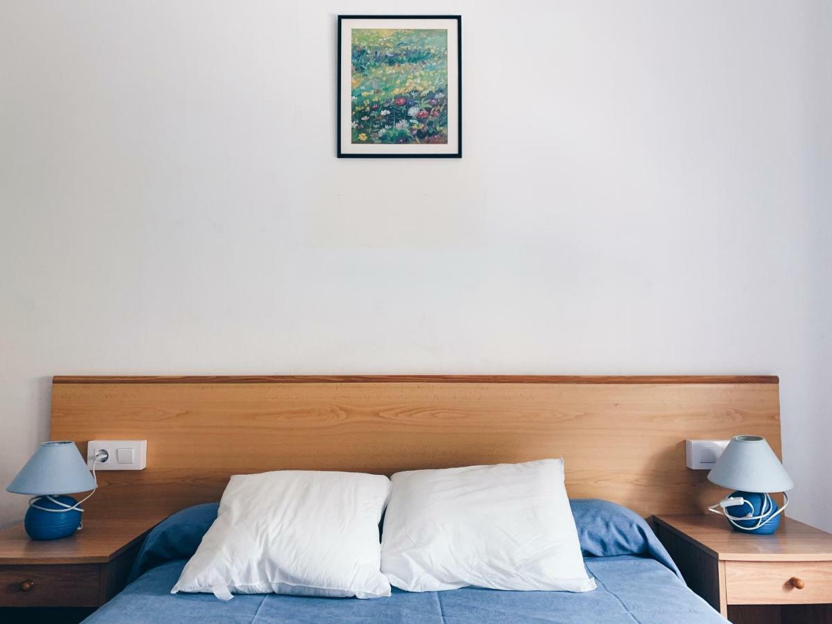 Hostal Portbou Eksteriør bilde