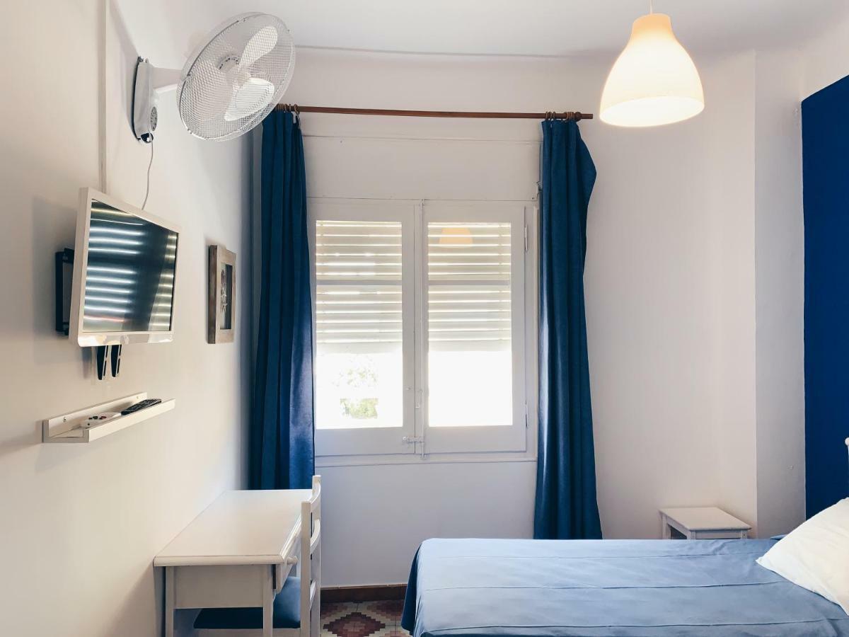 Hostal Portbou Eksteriør bilde